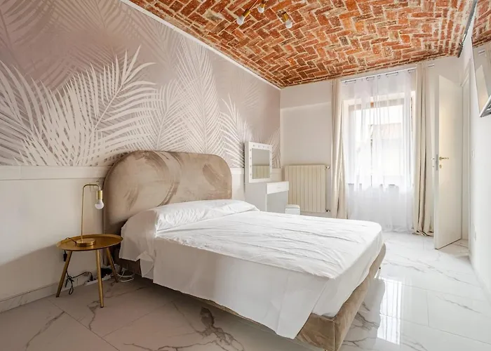 아파트 Fanstastic 2bdrm Center! 비엘라